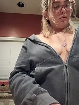 nativepumpkin95 online show from January 28, 1:18 am