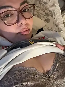 nativepumpkin95 online show from February 10, 1:03 am