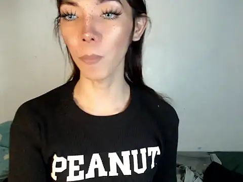 Snapshot of perly_169 chatting on December 1, 10:53 pm perly 169 online show from December 1, 10:53 pm