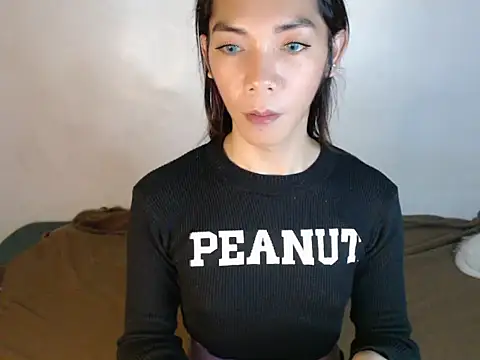 Snapshot of perly_169 chatting on January 12, 10:34 am perly 169 online show from January 12, 10:34 am