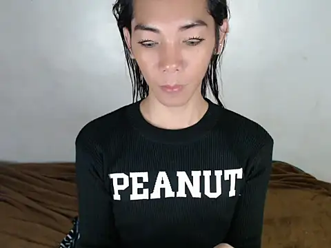 Snapshot of perly_169 chatting on January 18, 1:29 pm perly 169 online show from January 18, 1:29 pm