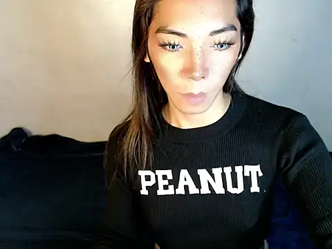 Snapshot of perly_169 chatting on January 31, 1:34 pm perly 169 online show from January 31, 1:34 pm