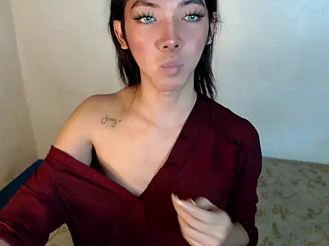 Snapshot of perly_169 chatting on March 22, 7:09 pm perly 169 online show from March 22, 7:09 pm