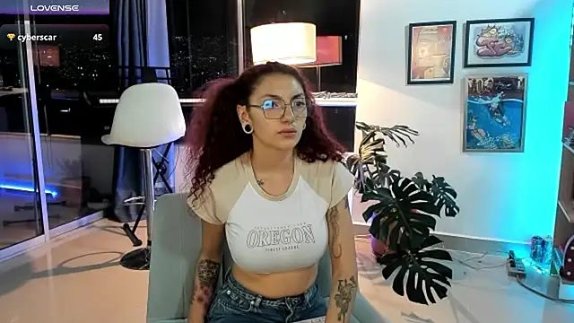 tastymeli online show from December 14, 3:40 am