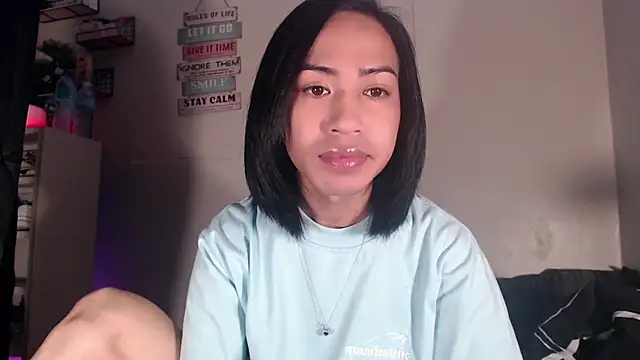 Snapshot of Lemonadexxx chatting on January 10, 4:47 am Lemonadexxx online show from January 10, 4:47 am