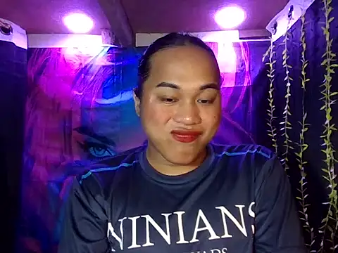 bettina love online show from November 20, 10:20 pm