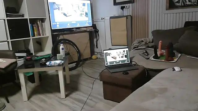 AnalSuchtxh online show from July 30, 11:48 pm