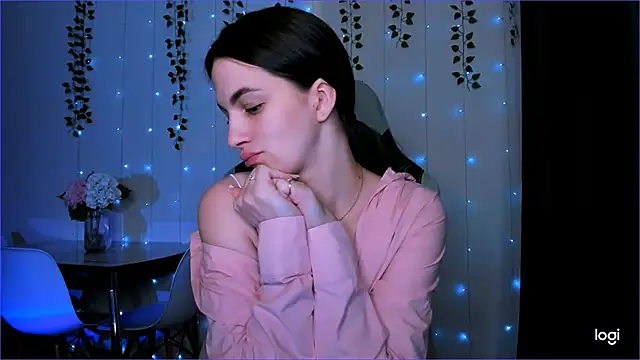 KarlaSim online show from February 8, 12:38 am