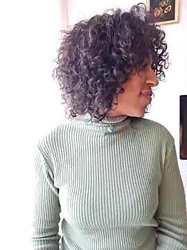 Snapshot of Goldenlace chatting on October 29, 11:23 am Goldenlace online show from October 29, 11:23 am