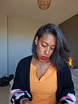 Goldenlace online show from November 3, 11:22 am