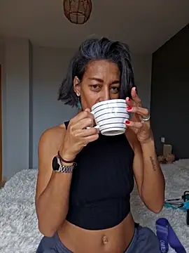 Goldenlace online show from March 6, 8:55 am