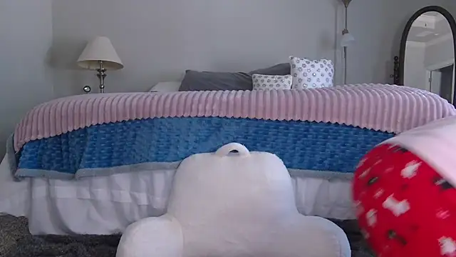 Vivian MayXxX online show from January 26, 8:45 pm