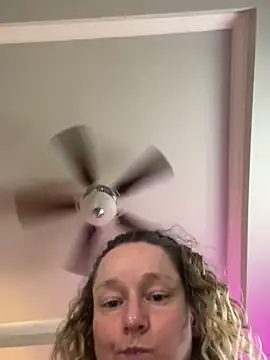 Vivian MayXxX online show from February 7, 9:15 pm