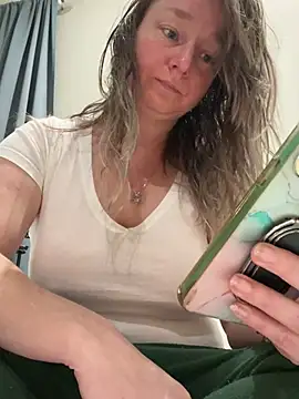 Vivian MayXxX online show from March 9, 9:03 pm