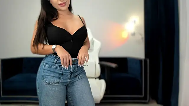 Snapshot of _missperfection_ chatting on April 21, 1:42 am missperfection online show from April 21, 1:42 am