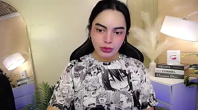 Snapshot of HotstuffCherrySummer chatting on January 19, 5:26 am HotstuffCherrySummer online show from January 19, 5:26 am