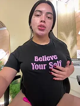 Snapshot of HotstuffCherrySummer chatting on March 8, 10:00 am HotstuffCherrySummer online show from March 8, 10:00 am