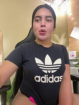 Snapshot of HotstuffCherrySummer chatting on March 9, 8:29 am HotstuffCherrySummer online show from March 9, 8:29 am