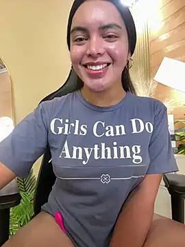 Snapshot of HotstuffCherrySummer chatting on March 23, 6:58 am HotstuffCherrySummer online show from March 23, 6:58 am