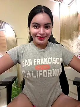 Snapshot of HotstuffCherrySummer chatting on September 10, 8:14 am HotstuffCherrySummer online show from September 10, 8:14 am