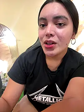 Snapshot of HotstuffCherrySummer chatting on October 6, 7:50 am HotstuffCherrySummer online show from October 6, 7:50 am