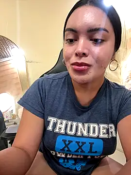 Snapshot of HotstuffCherrySummer chatting on November 13, 9:08 am HotstuffCherrySummer online show from November 13, 9:08 am