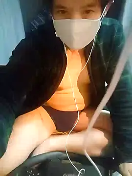 Snapshot of tarou08700870 chatting on October 27, 7:07 pm tarou08700870 online show from October 27, 7:07 pm