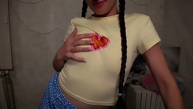 MaryEm976 online show from May 30, 7:05 am