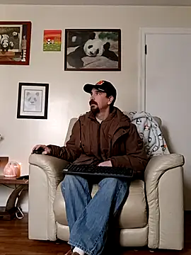 Armpitshaver online show from December 4, 3:43 pm