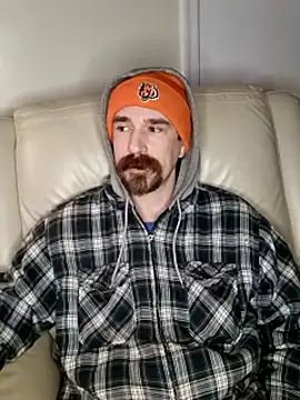 Armpitshaver online show from February 6, 12:43 am