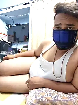 chinmlip online show from February 8, 8:23 pm