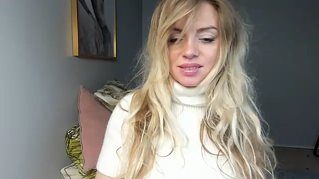 Snapshot of BelieveinEmliy chatting on January 22, 8:06 pm BelieveinEmliy online show from January 22, 8:06 pm