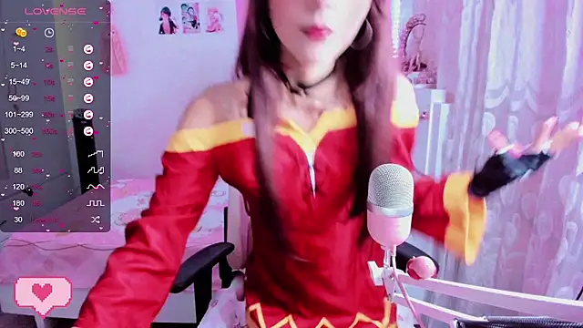 Snapshot of mia_kawaii05 chatting on December 15, 9:42 pm mia kawaii05 online show from December 15, 9:42 pm