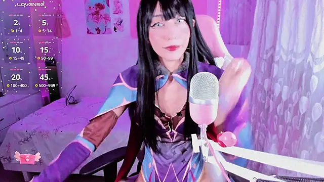 mia kawaii05 online show from April 17, 11:19 pm