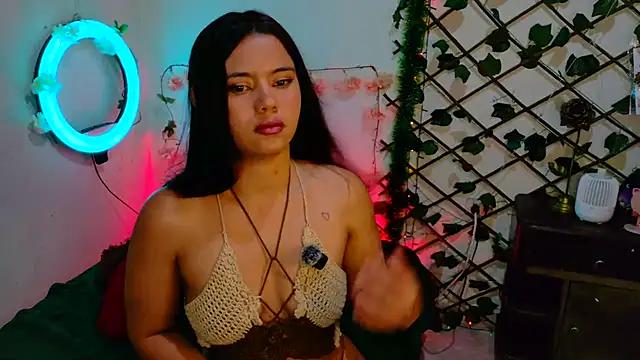 -Camila  online show from March 28, 5:23 pm