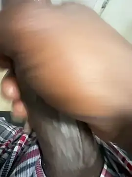 Snapshot of little0245 chatting on September 8, 9:58 pm little0245 online show from September 8, 9:58 pm