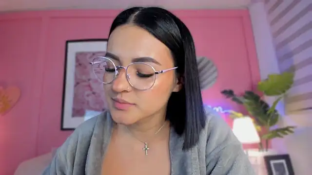 SoySaraa online show from February 15, 9:05 am