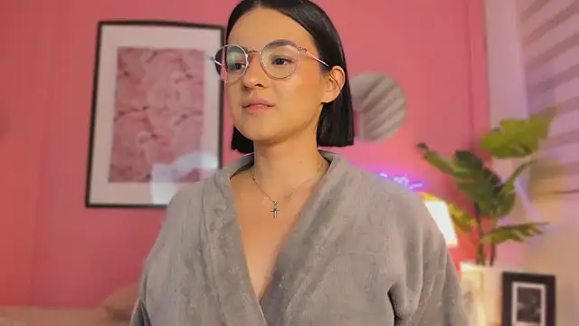 SoySaraa online show from March 15, 8:26 am