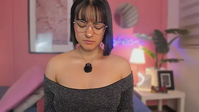 SoySaraa online show from December 17, 6:19 am