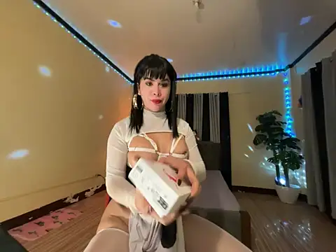 SluttyselfsuckTS online show from May 6, 10:48 pm