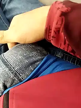 Snapshot of K-27 chatting on October 11, 2:15 pm K-27 online show from October 11, 2:15 pm