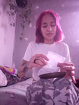 Snapshot of fablob23 chatting on March 7, 5:06 pm fablob23 online show from March 7, 5:06 pm