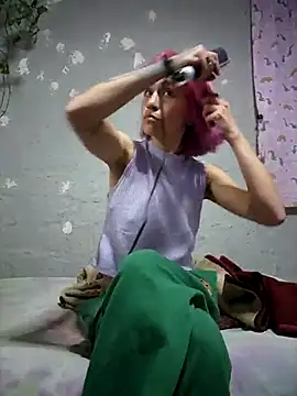 Snapshot of fablob23 chatting on March 11, 9:45 am fablob23 online show from March 11, 9:45 am