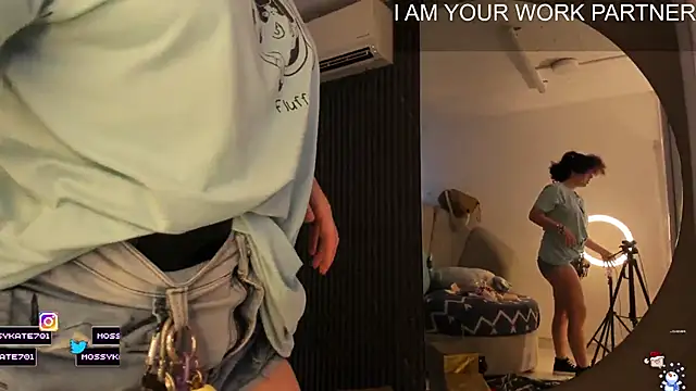 Snapshot of Katemoss70 chatting on December 21, 12:34 pm Katemoss70 online show from December 21, 12:34 pm