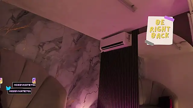 Snapshot of Katemoss70 chatting on February 17, 12:34 pm Katemoss70 online show from February 17, 12:34 pm