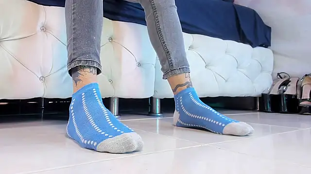 ArchieCollins online show from March 4, 9:54 pm