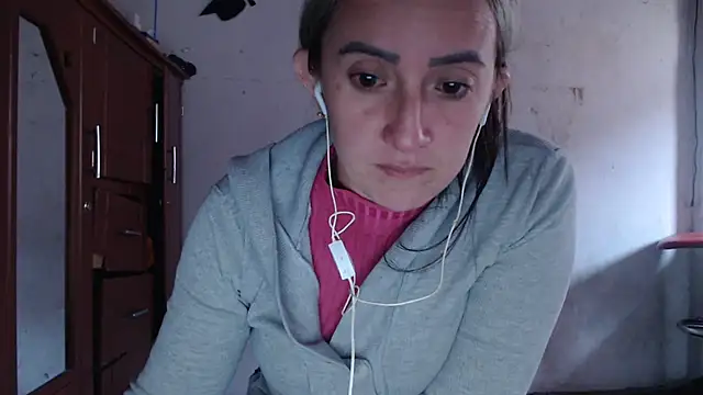 DeepAnal07 online show from April 17, 7:28 pm