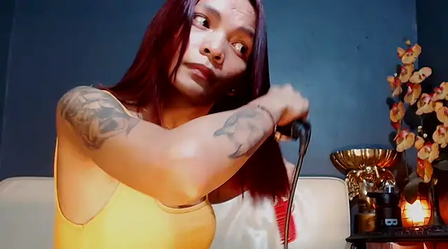 juicyCOCKeva online show from March 9, 10:52 pm