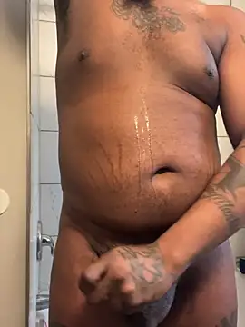 ThickAssBBCKing online show from February 20, 5:29 pm