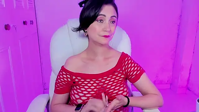 danielahot66 online show from February 8, 11:33 am